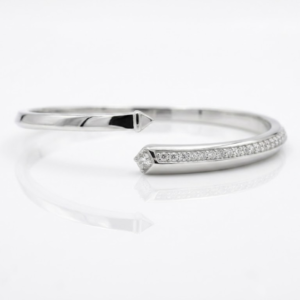 LUMINOUS CUFF BRACELET