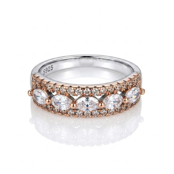 Oval Oasis Ring
